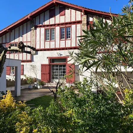 Apartment Location Eyheraldia Votre Triplex Au Coeur Du Pays Basque Hasparren