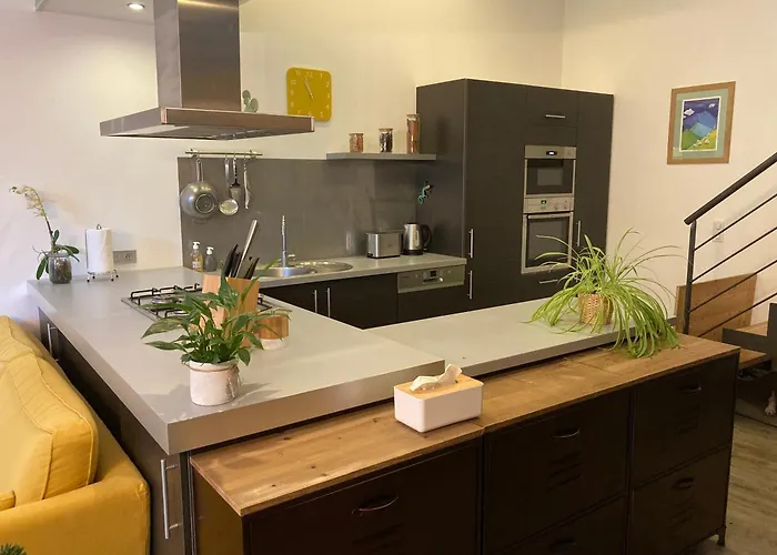 Apartment Location Eyheraldia Votre Triplex Au Coeur Du Pays Basque